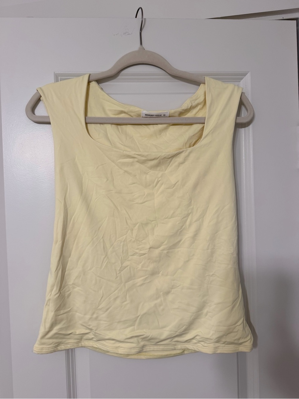 Pale Yellow Sleeveless Scoop Neck Tank Top